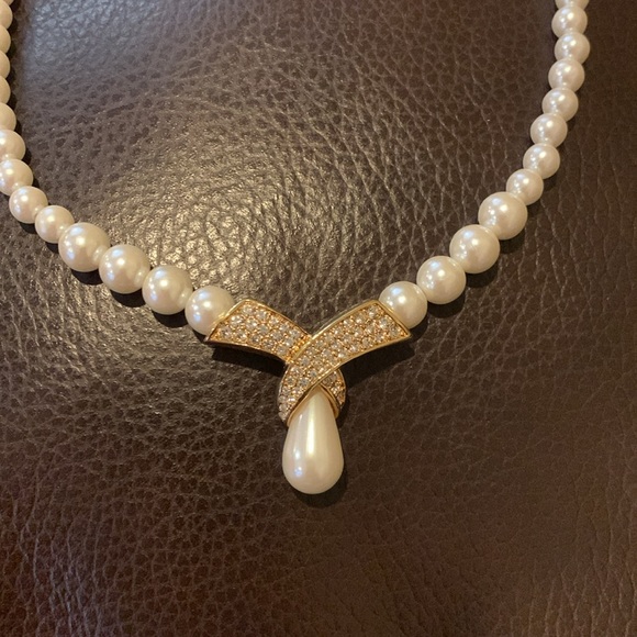 Vintage faux pearl necklace - Picture 5 of 10